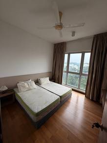 Service Residence For Rent in Regalia Residence