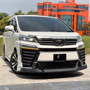 Toyota Vellfire ZG in Setia Tropika, JHR