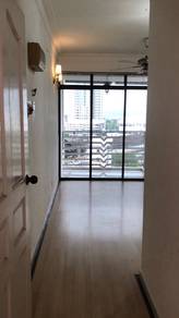 Apartment For Sale in Prima View