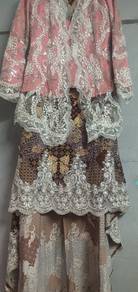 Baju bersanding