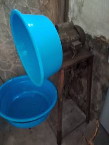 Electric Coconut Shredder/Grinder Machine