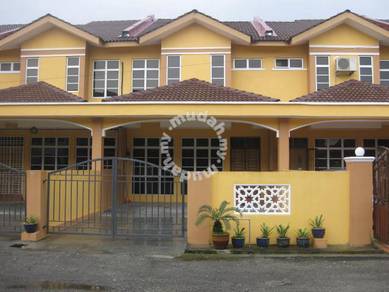 Room in Kota Bharu, KTN