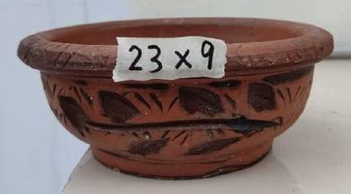 Clay flower pot 23x9cm (Used)