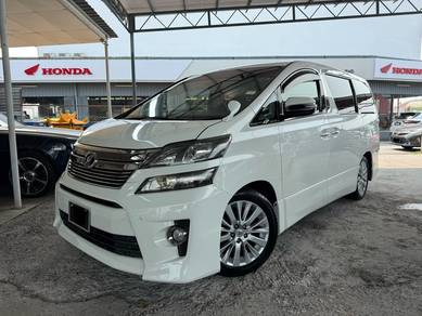 Toyota Vellfire Z in Banting, SGR