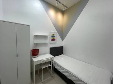 Room in Ampang, SGR