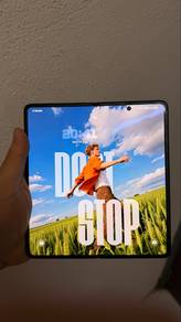 Honor Magic V3 512gb with Box