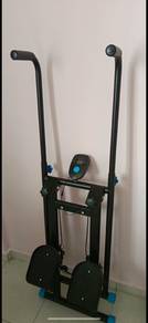 *• Stepper for leg light usage to letgo•*