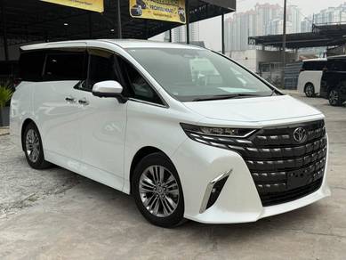 Toyota Alphard Z in Jalan Kuching, KUL