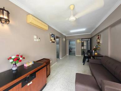 Condominium For Sale in Garden City Straits