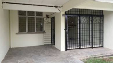 2-storey Terraced House For Sale in Seri Kembangan,SGR