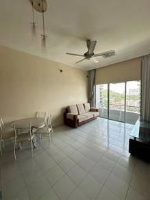 Condominium For Rent in University Place (Plaza Ivory)