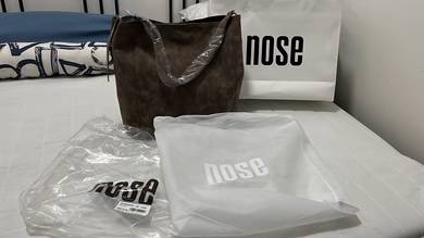 Handbag jenama NOSE