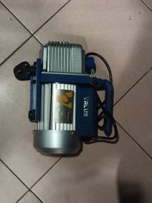 vacuum pump 
