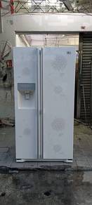 LG side by side 2doors refrigerator fridge 567Lit