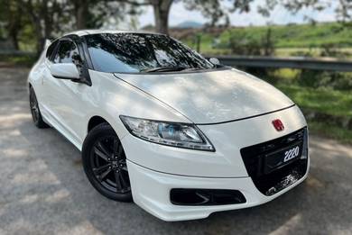 Honda CR-Z (HYBRID) in Seri Kembangan, SGR