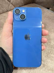 Iphone 13 blue