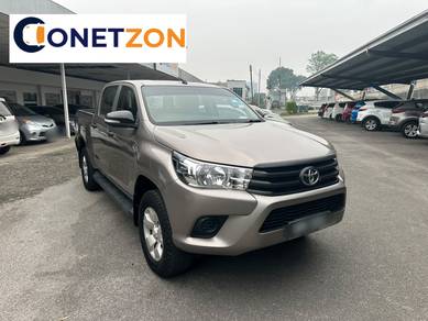 Toyota Hilux VNT in Kuching, SWK