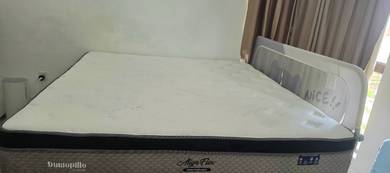 Bedframe+ mattress