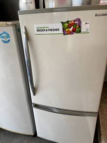 Panasonic 220L Refrigerator 6Ju1Xn25- terpakai
