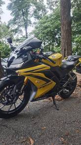 Yamaha R15