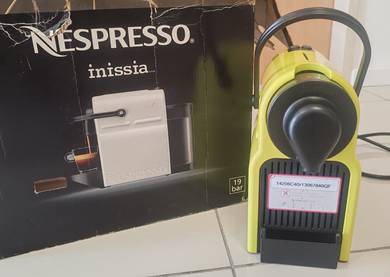 Nespresso Inissia Coffee Machine