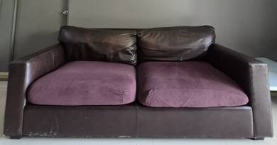Sofa Crate & Barrel Axis 2 Leather Sofa