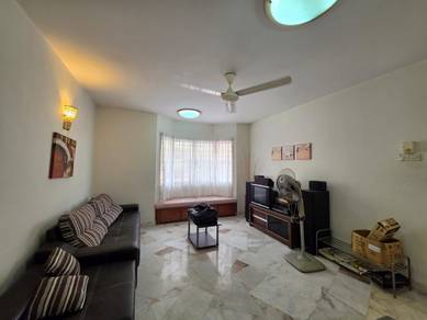 Apartment For Sale in Hilir Kota 1 Apartment