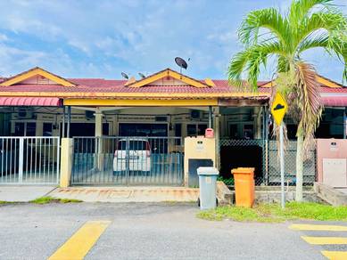 1-storey Terraced House For Sale in Banting,SGR