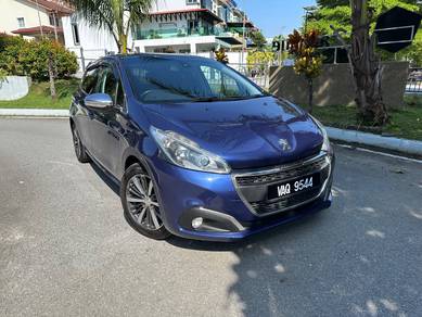 Peugeot 208 PURETECH in Bukit Jalil, KUL