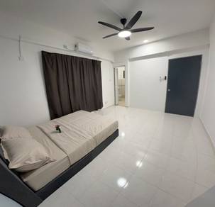 Room in Tampoi, JHR