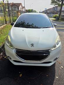 Peugeot 208 VTi ALLURE in Johor Bahru, JHR