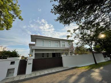 Bungalow House For Sale in Tanjong Tokong,PNG