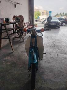 Honda C70
