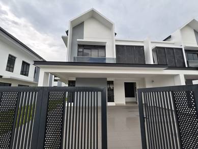 Semi-Detached House For Rent in Johor Bahru,JHR