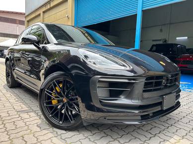 Porsche Macan Turbo TURBO in Kota Damansara, SGR