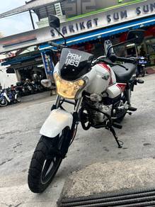 Modenas V15
