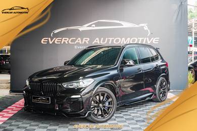 BMW X5 xDRIVE45e M SPORT in Desa Petaling, KUL