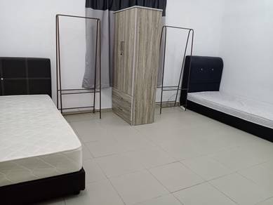 Room in Telok Panglima Garang, SGR