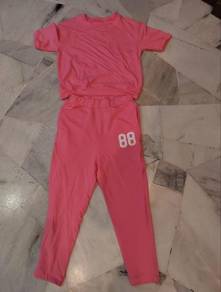 pink sport wear