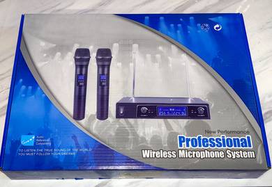 2 Wireless Mic set (new)