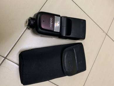Godox V860III-C Flash