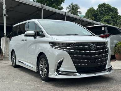 Toyota Alphard Z in Damansara Utama, SGR