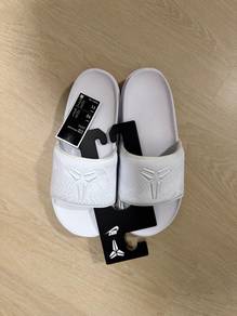 Nike Kobe Offcourt Slides White