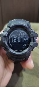Casio G-SHOCK GSW-H1000 Smartwatch GPS Heart Rate 