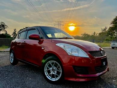 Suzuki Swift GLX in Bangsar South, KUL