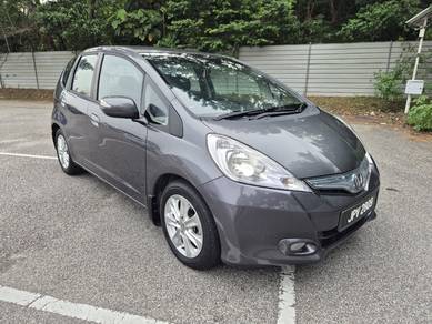 Honda Jazz Hybrid (HYBRID) in Johor Bahru, JHR