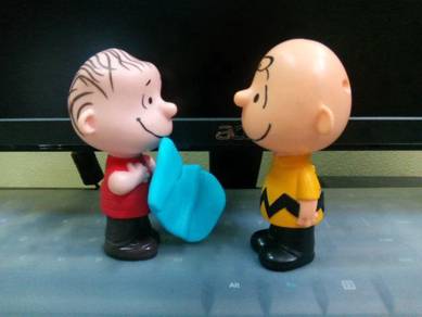 Charlie Brown and Linus Peanuts