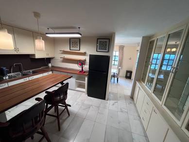 Condominium For Rent in Contessa