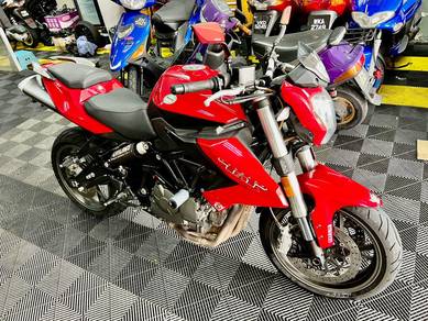 Benelli TNT 600S