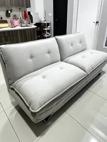 Sofa Bed 3 Seater – Hampir Baru